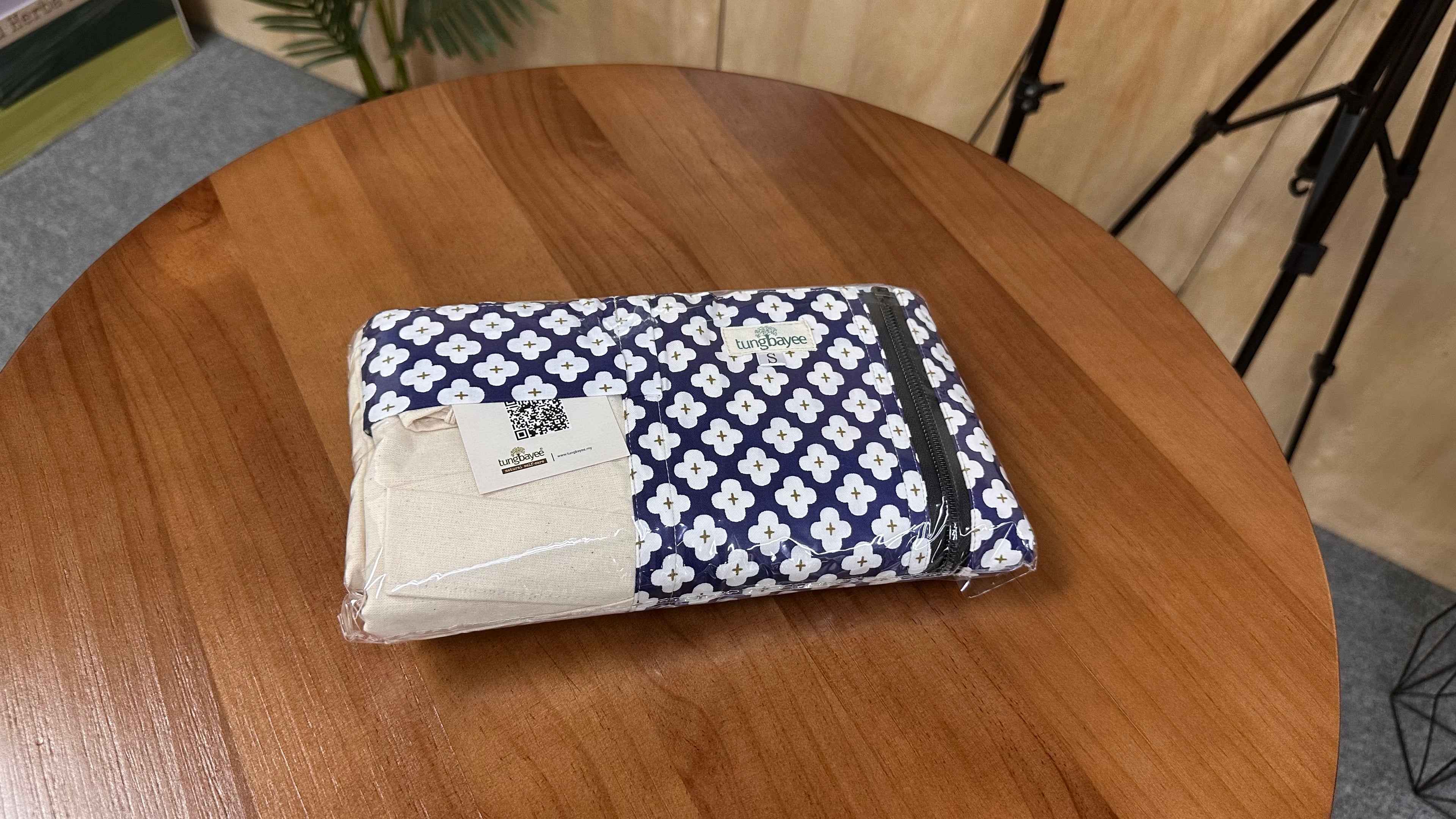 Bengkung Sri Kandi Berzip Dengan Pelekat Di Pinggang Labuh 20"